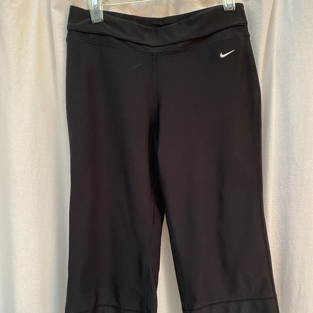 Nike Cropped Sports Activewear  !!GREAT Find!!